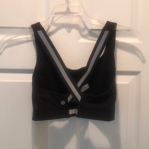 Lululemon Bra - Picture 7 of 8